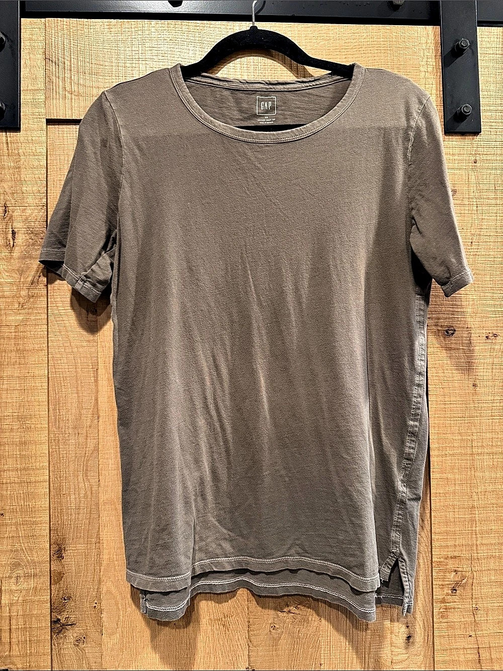 Gap Short Sleeve Tee in Brown
